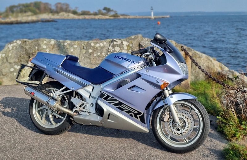 Honda VFR750F 1993